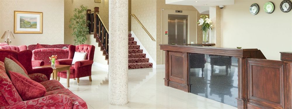 Riverside Park Hotel Macroom Dış mekan fotoğraf